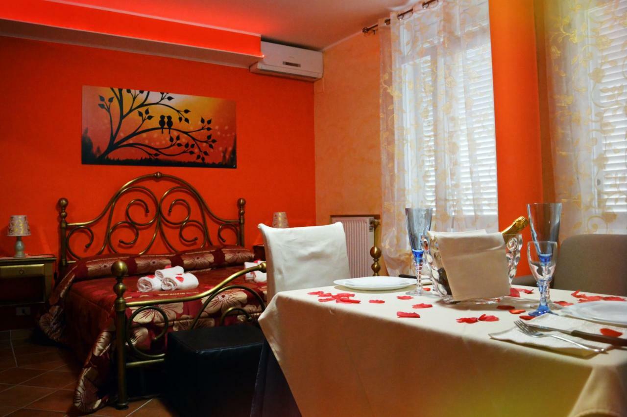 Villa Regina B&B เน็ตตูโน ภายนอก รูปภาพ