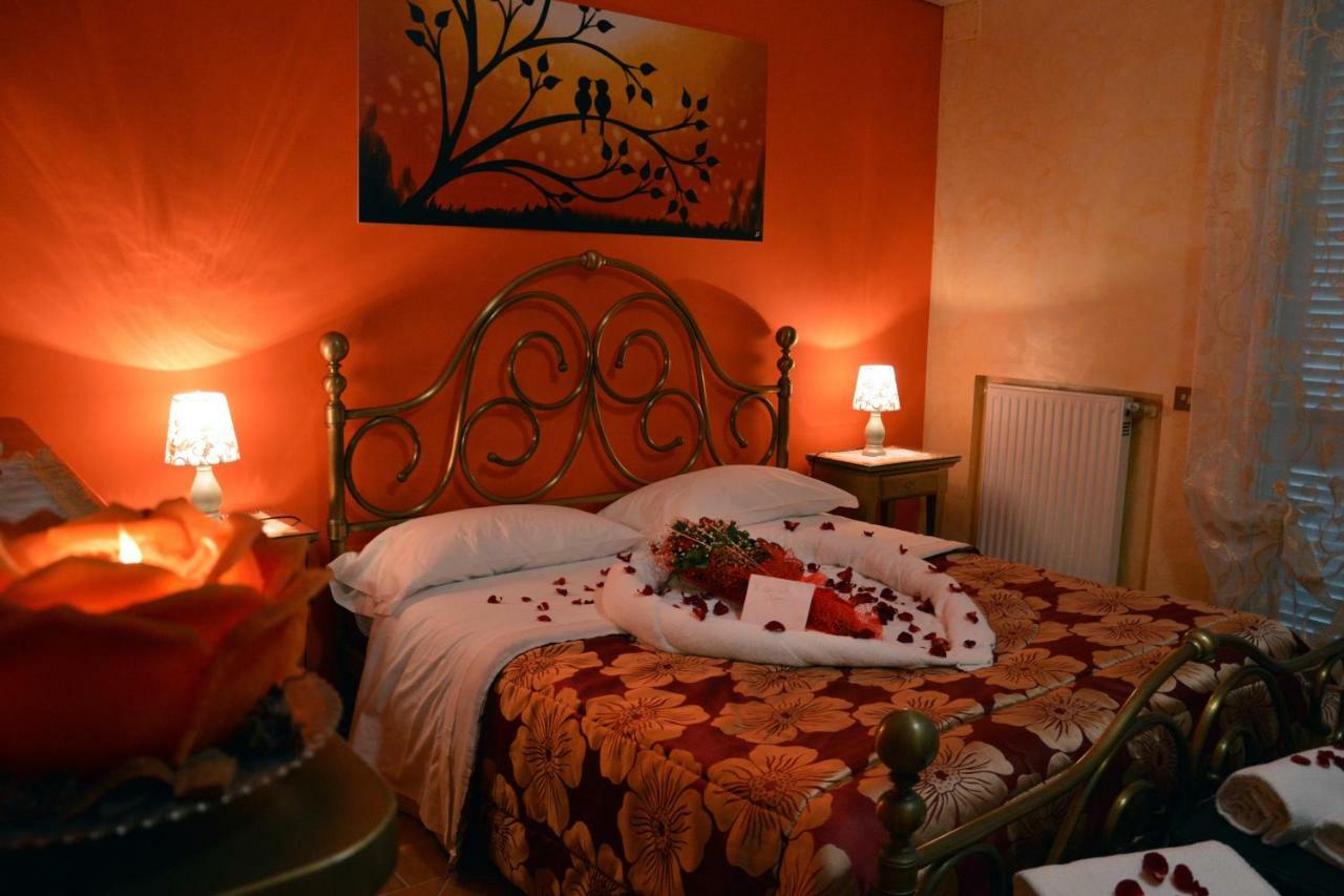 Villa Regina B&B เน็ตตูโน ภายนอก รูปภาพ
